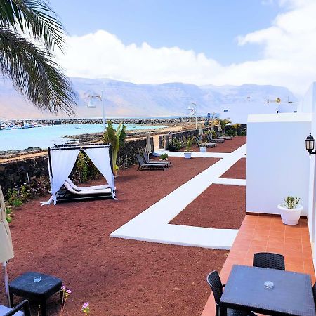 La Graciosa Camelia Beach Vistas Mar Caleta de Sebo Exterior photo