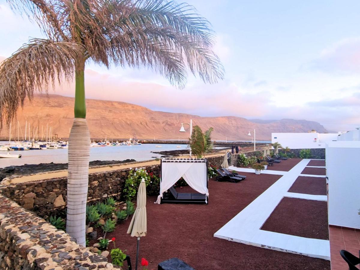 La Graciosa Camelia Beach Vistas Mar Caleta de Sebo Exterior photo